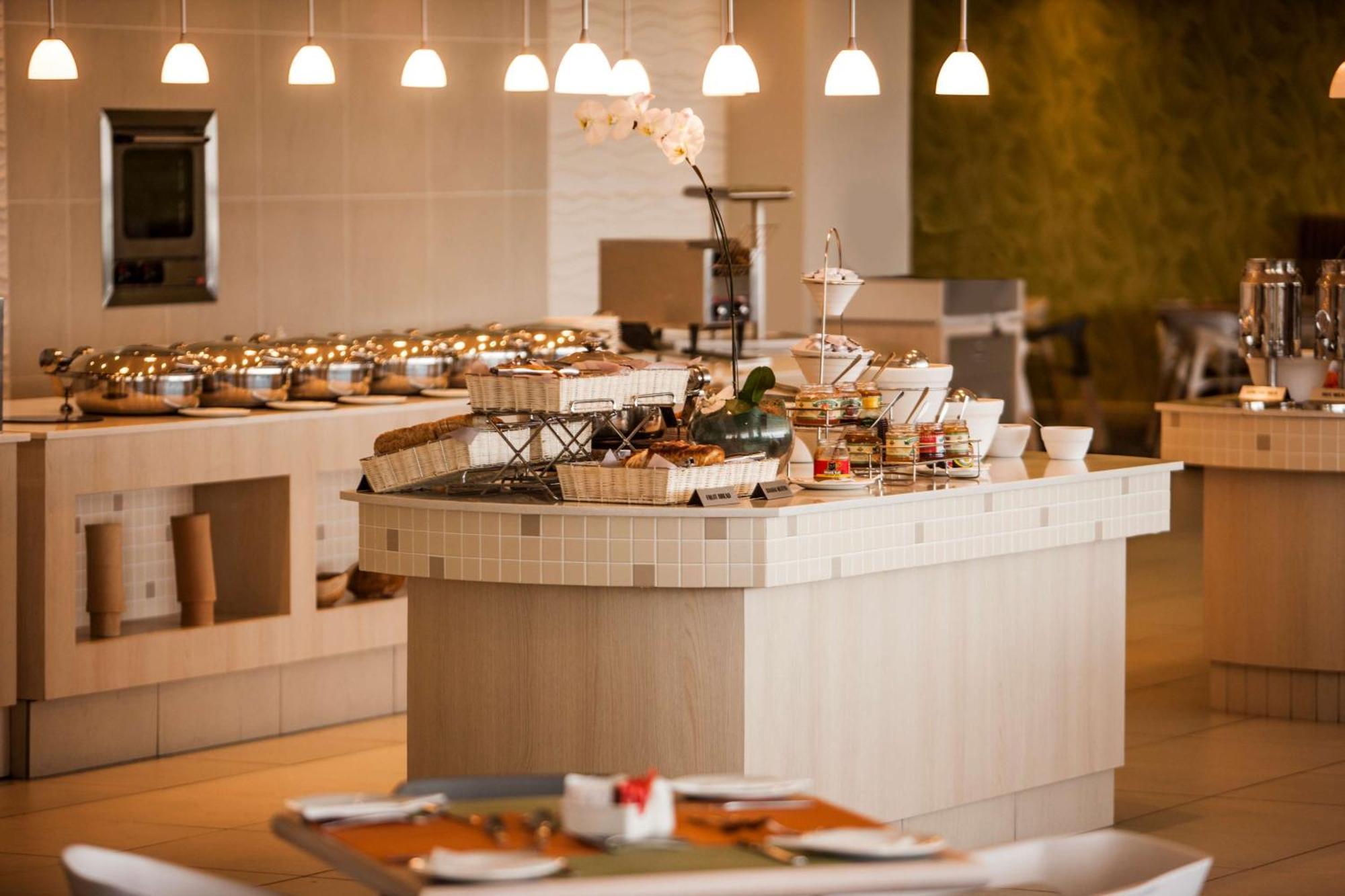Garden Court South Beach เดอร์บัน ภายนอก รูปภาพ